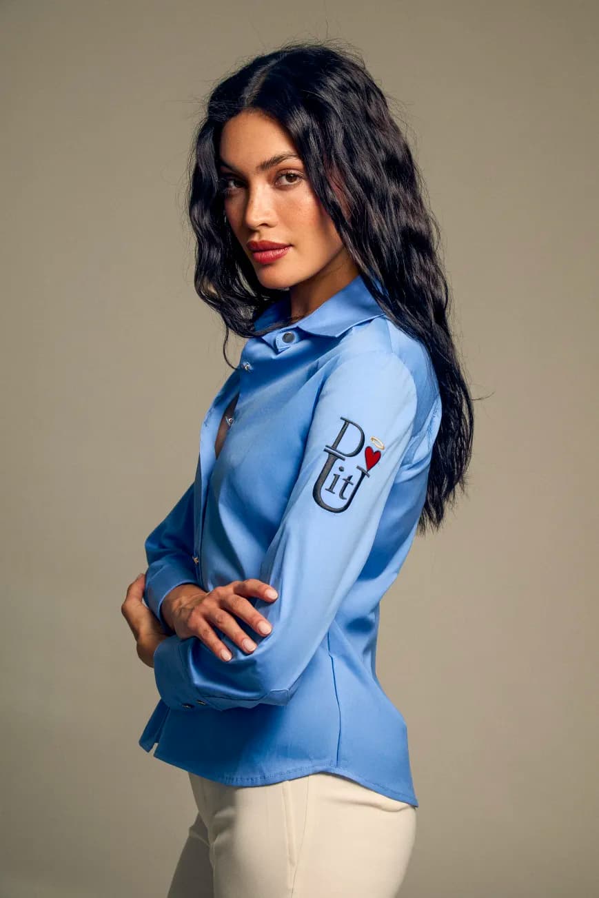 LOGO CORAZÓN CAMISA 6